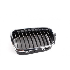 BMW E39 01-02 GRILLE LH CHR/BLK