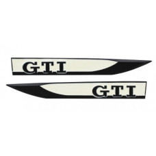 STEEL BADGE- GTI BLK/WHITE VW G7 FENDER